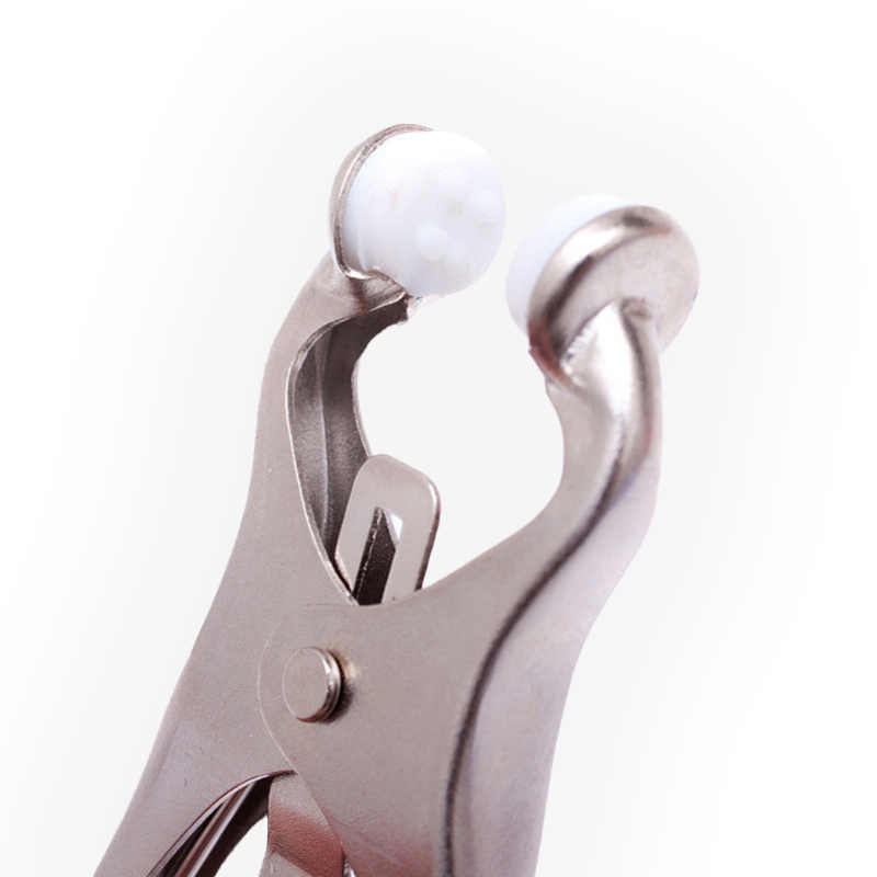 Chaîne de pinces à mamelons