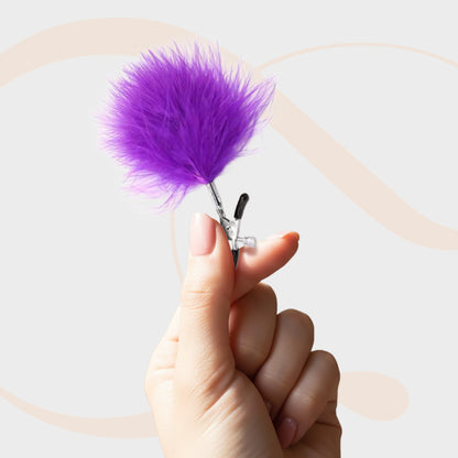 Pinces à mamelons en peluche