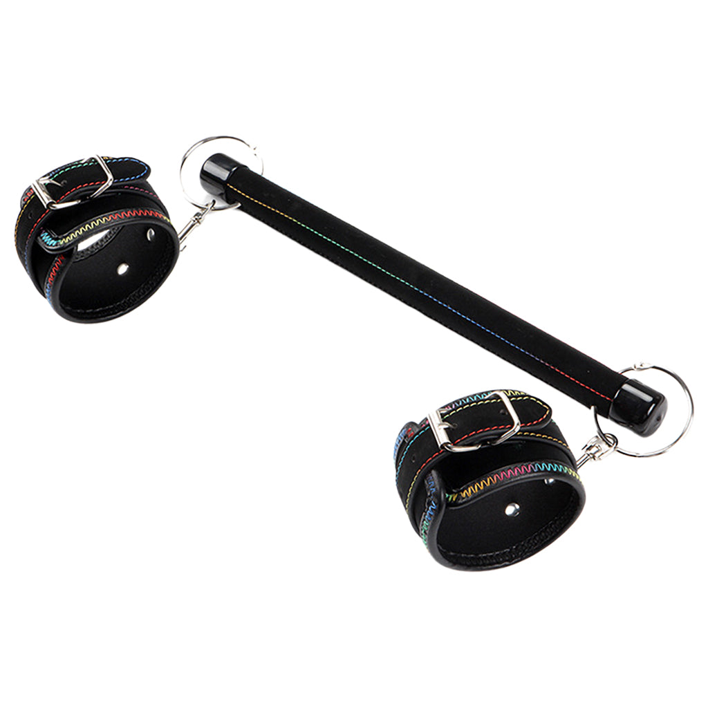 Ensemble de menottes liées et équilibrées